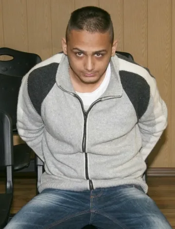 Внукът на Цар Киро остава зад решетките