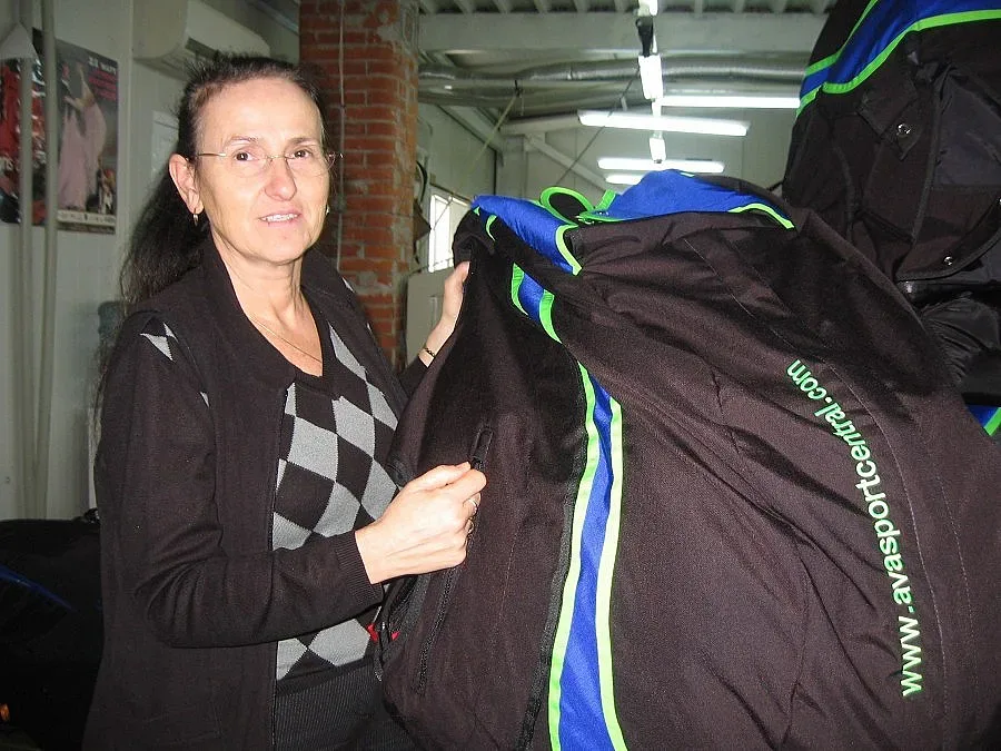 "Аваспорт" шие за небето