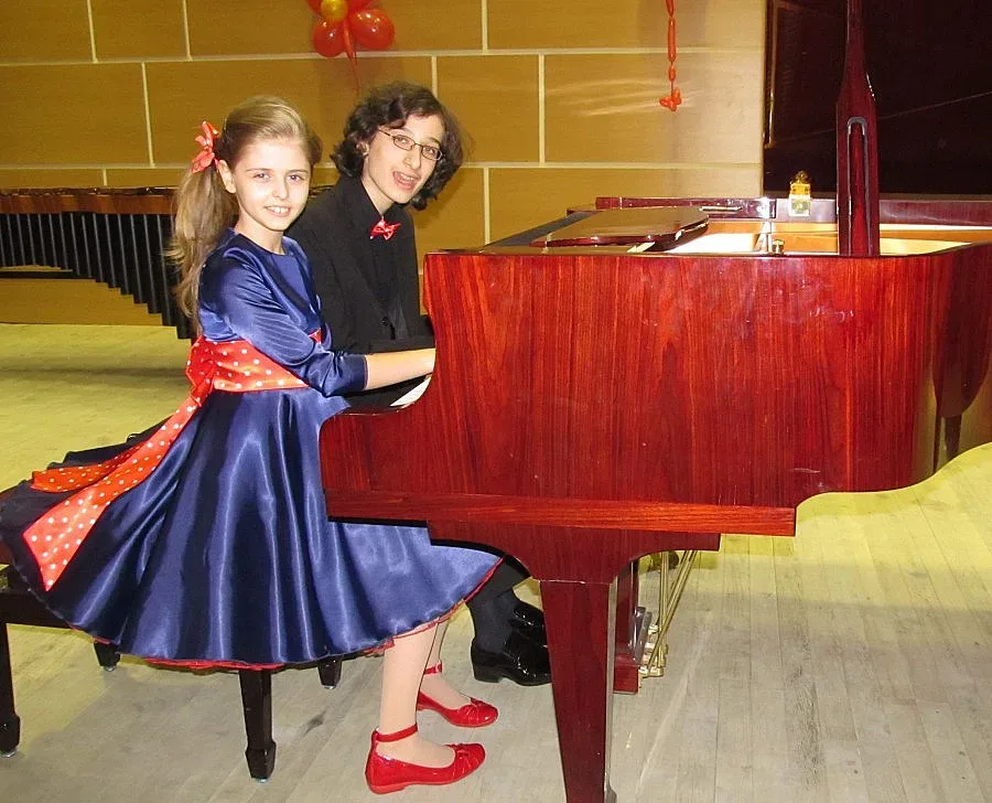 Русенчета превземат "Карнеги хол"