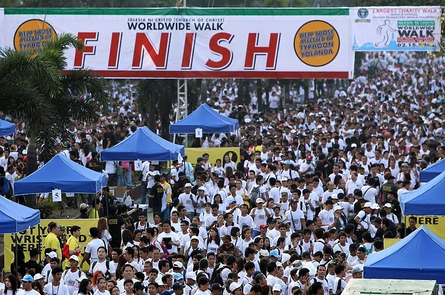 Мащабна благотворителна акция във Филипините за жертвите на Хаян