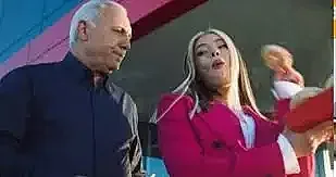 Какво става? Взеха работата на Стоичков в "Кауфланд"