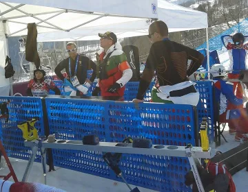 Българи спасяват  снега в Сочи