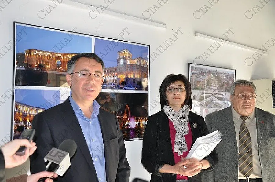 Фотоизложба представя  древна и съвременна Армения в Кърджали 