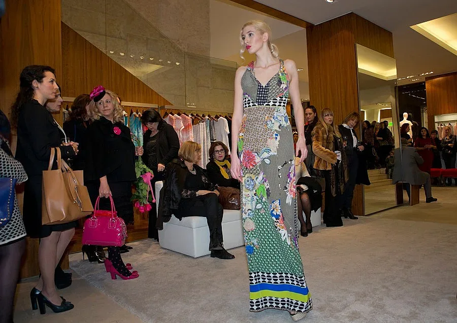 Светски дами се потопиха в лятото