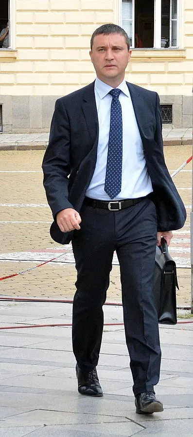 Смут в ГЕРБ след оставка на Горанов