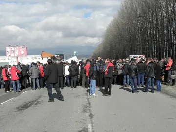 Работници отново блокираха пътя Банско – Благоевград