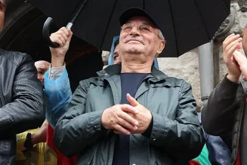 Александър Йорданов отстреля Доган. Каза му истината за дерибеите