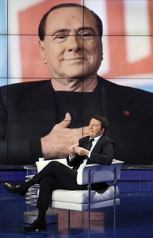 Кризата в Италия връща Берлускони