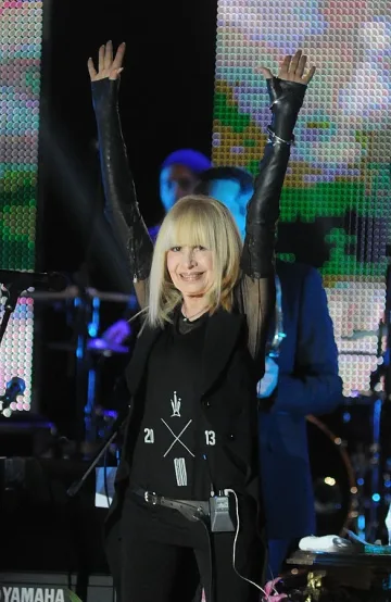 Овации за Лили в операта