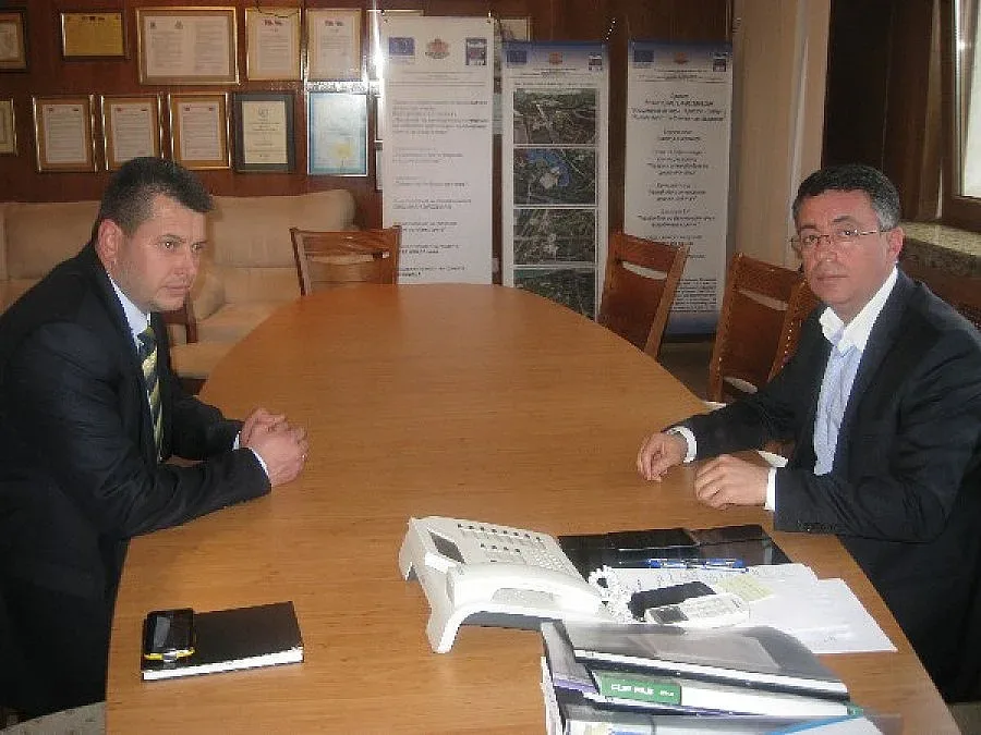 Кмет и полицейски шеф обсъдиха осигуряването на видеонаблюдение в Кърджали