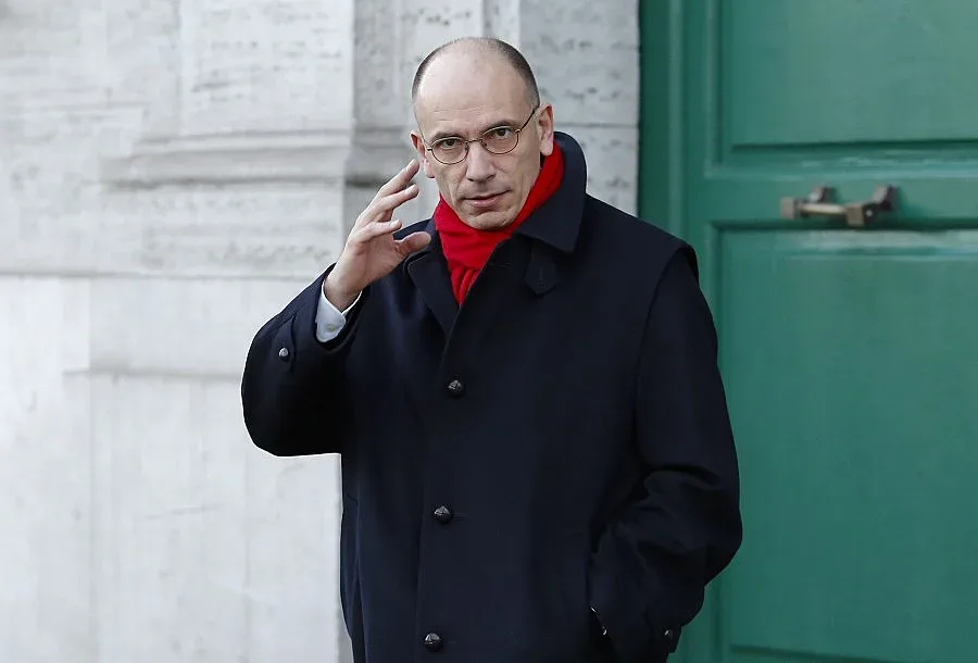 Италия в криза, Енрико Лета подава оставка