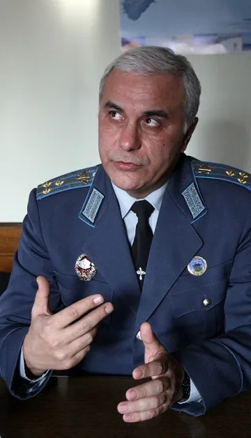 Фен на Алонсо поема инвестициите на НАТО