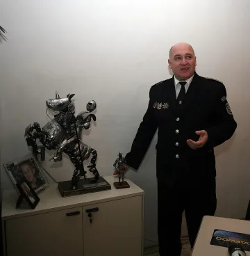 Рибар пази селата от апаши