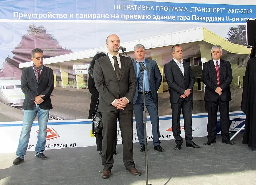 БДЖ намали 6 пъти загубата си