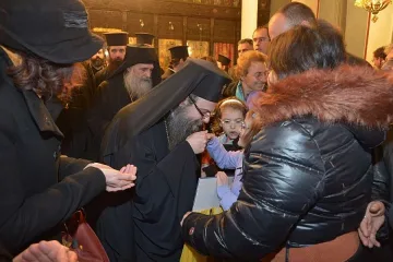 Атон дарява на Пловдив мощи на Параскева-Петка Римска