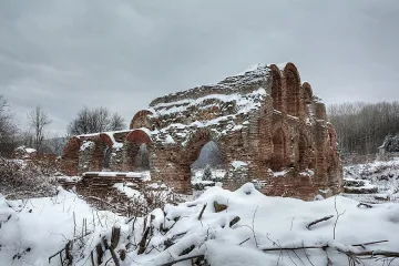 Червена базилика бди над Белово