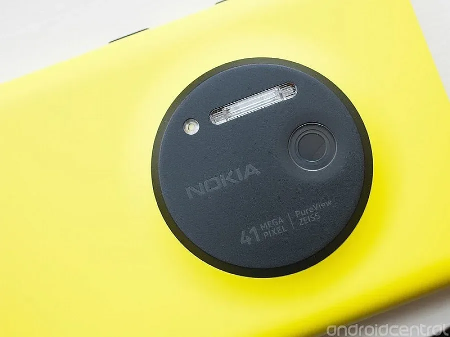 Nokia пуска първия си телефон с Android този месец