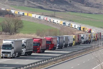 Тировете от турската граница обмислят поход към София