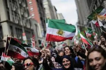 Иран отбелязва 35 години от ислямската революция