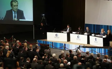 Икономиката с ръст след една година