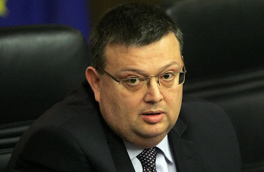 Цацаров: Не съм се съобразявал с Цветанов