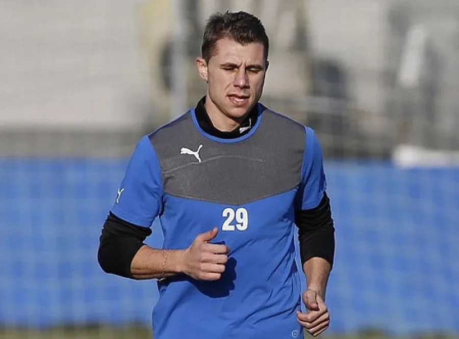 Огнянов от "Левски" със скъсани връзки и счупване