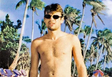 Гръмнали Шафнера, за да не пропее за Таки?