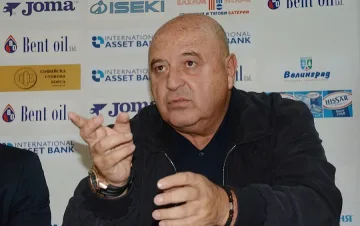 Венци прекрати мач на "Славия"