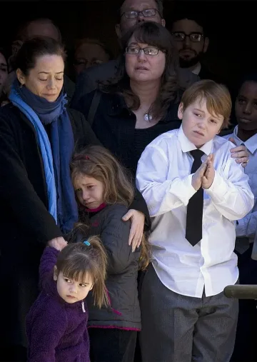 Холивуд потъна в скръб за Хофман