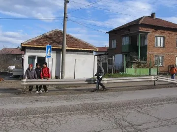 Чакат жандармерията като ангел спасител