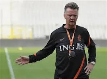 Тотнъм ще се опита да привлече Луис ван Гаал