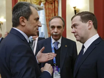 Медведев идва у нас