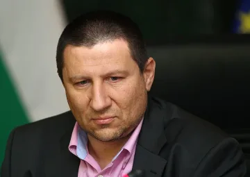 Сарафов: Срещу Волен е повдигнато обвинение за хулиганство