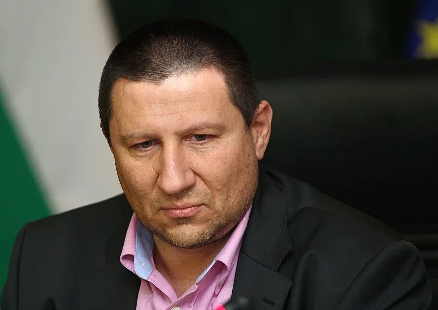 Сарафов: Срещу Волен е повдигнато обвинение за хулиганство