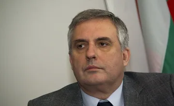 Калфин смята, че сме овладели бежанската криза
