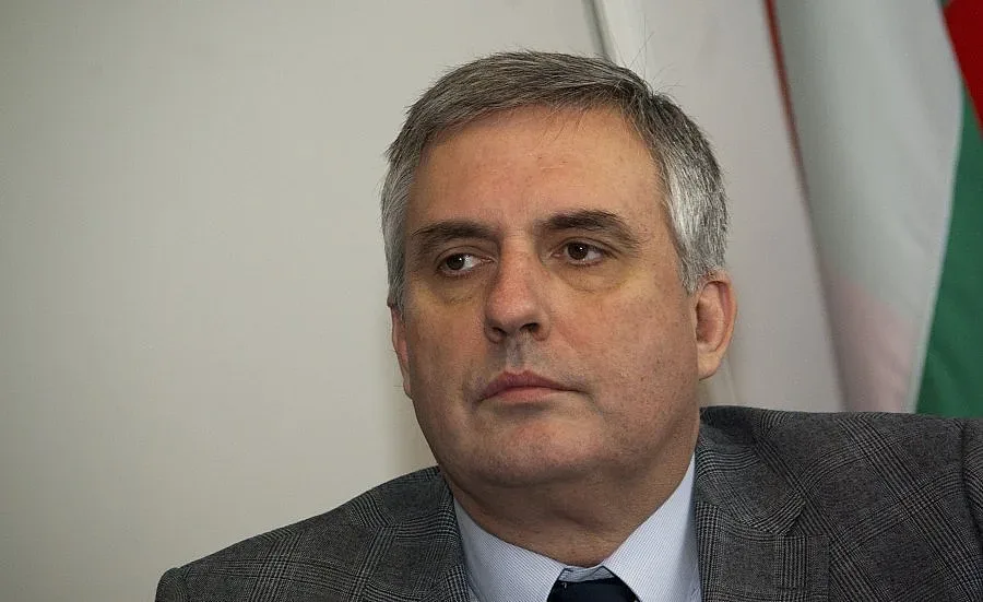 Калфин смята, че сме овладели бежанската криза