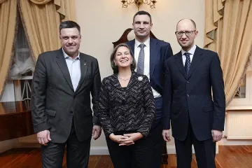 САЩ обещават финансова помощ срещу реформи в Украйна