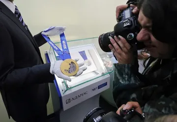 Медалите в Сочи са най-големи, но не и най-скъпи