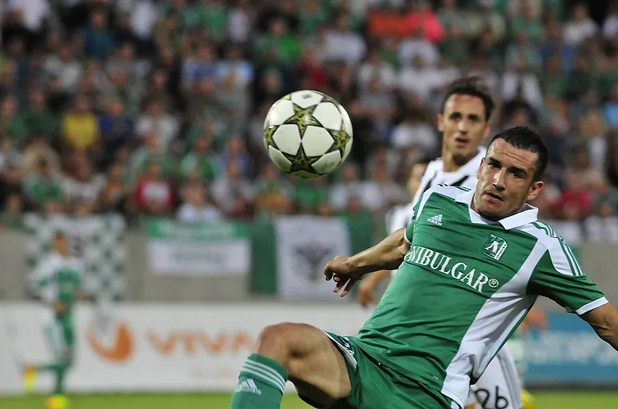 ЦСКА представя Иван Стоянов днес