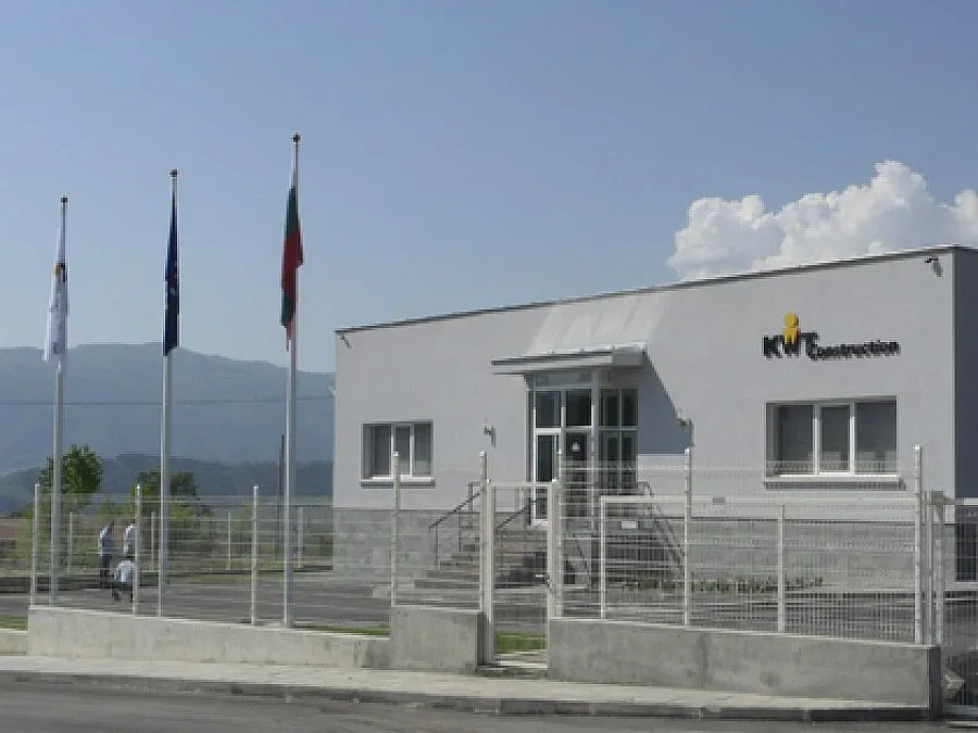 Симитли чака инвестиции от Холандия