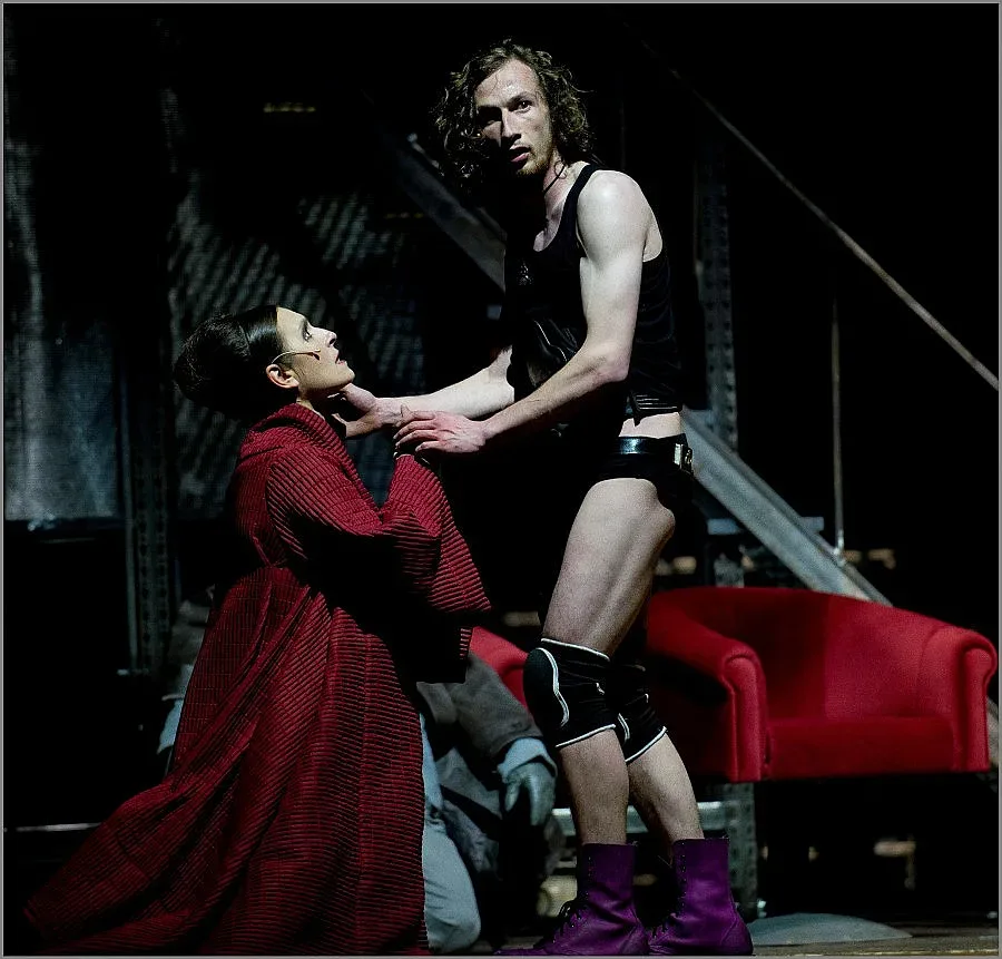 50 пъти "Хамлет" на сцената на Народния