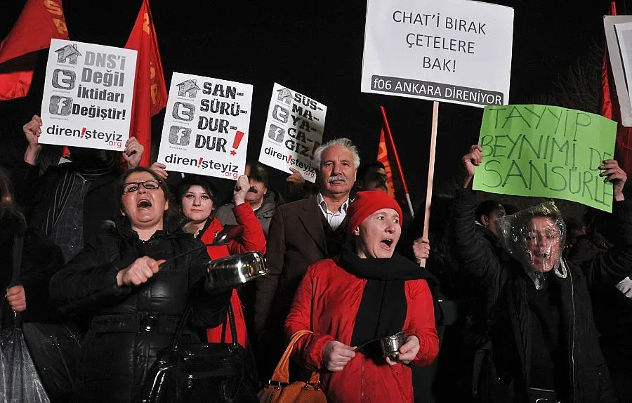 Турция цензурира интернет