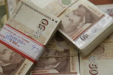 Борисов раздал 700 бона бонуси