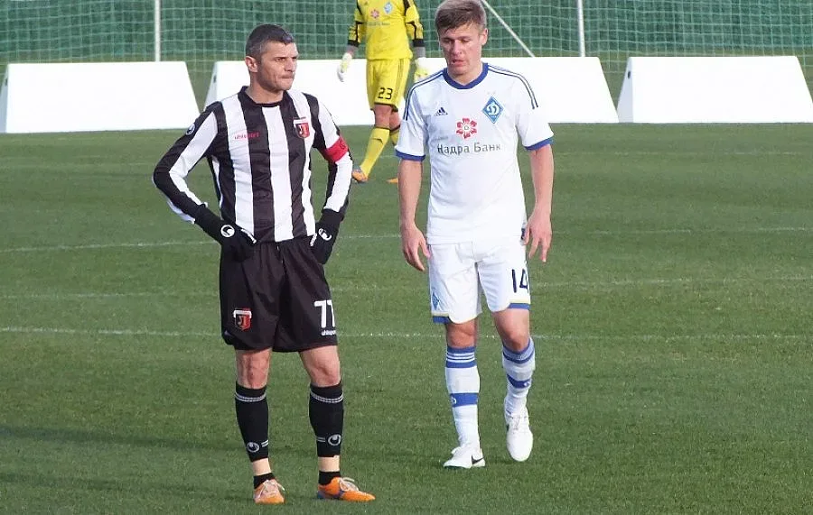 Насъскват ченгета срещу Локо Пд