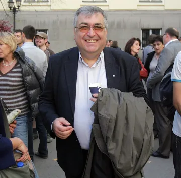 Тръгва подписка за президентския референдум 