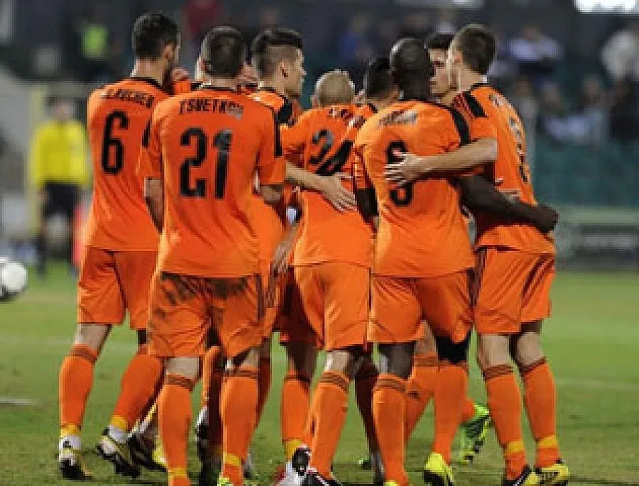 Литекс би поляци в Анталия