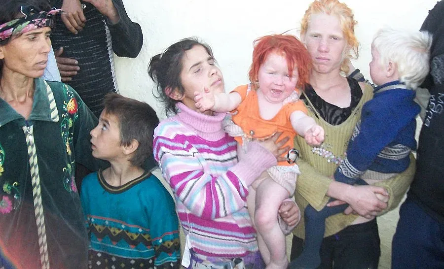 Настаниха в социален дом сестри и брат на „русия ангел" Мария