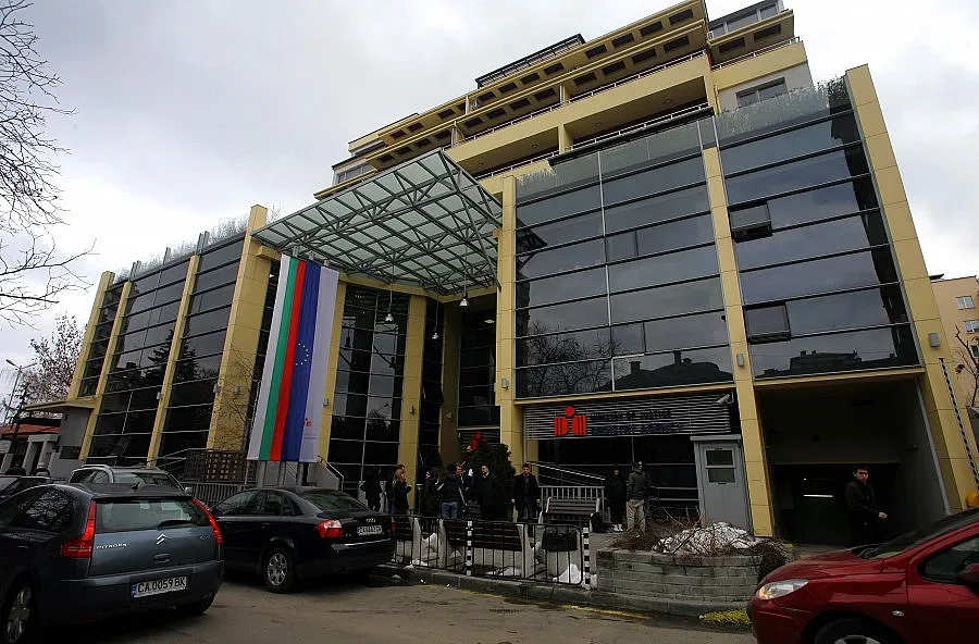 Намаляват таксите на Агенцията по вписванията