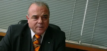 Проф. Статев: Ще загубим 4 млн., ако таксите паднат