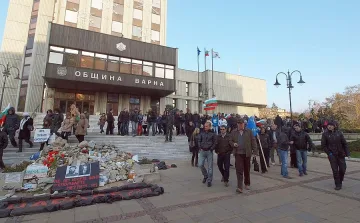 Запорираха сметките на община Варна заради 2 млн.лв. борчове